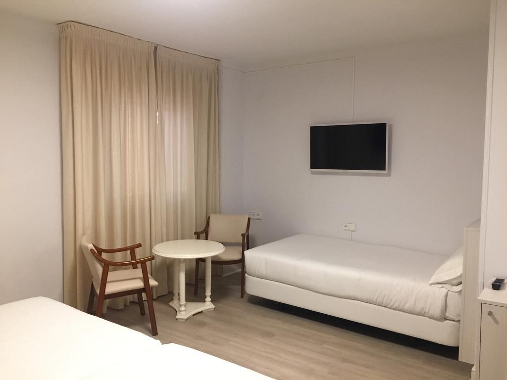 Hostal Vista Alegre Castro Urdiales Ngoại thất bức ảnh
