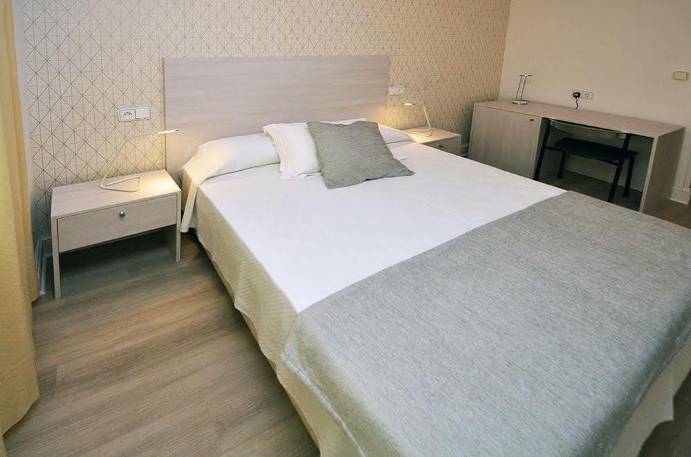 Hostal Vista Alegre Castro Urdiales Ngoại thất bức ảnh